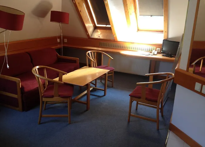 Hotel Apart Hotel Апарт-отель Хевиз